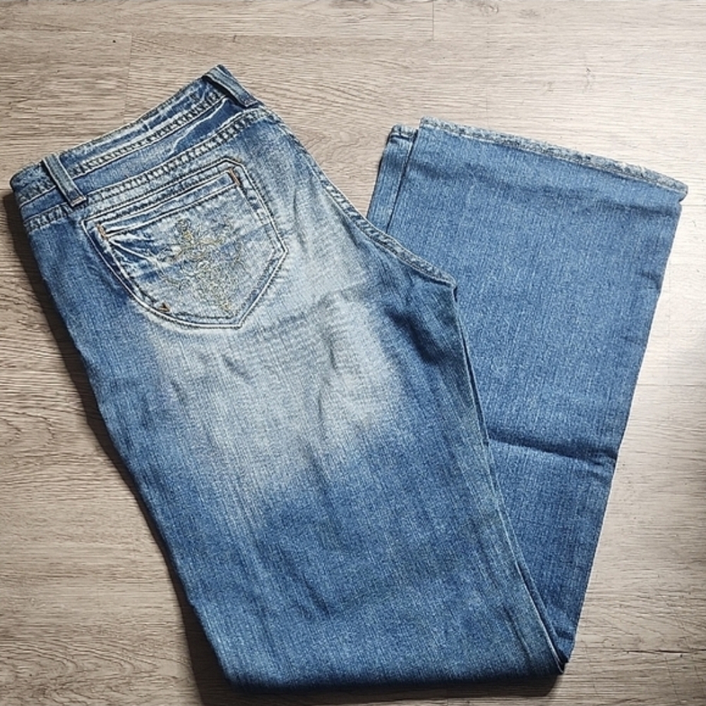 Vigoss Women's Light Blue Bootcut Denim Jeans